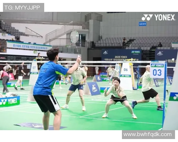 武汉羽毛球队与成都羽毛球队赛后复盘分析力量对决的精彩瞬间与战术策略