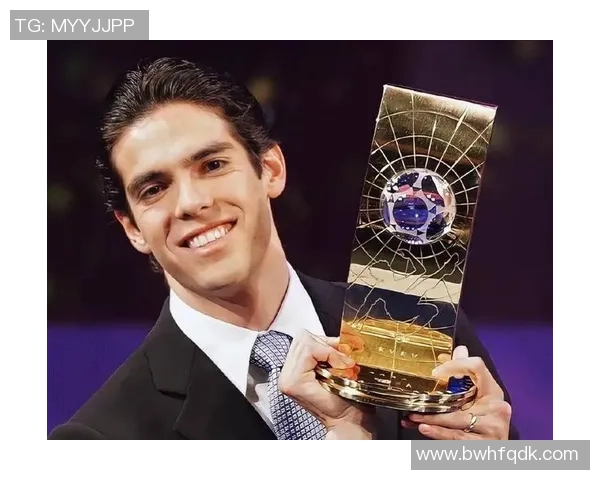 可爱外表与足球才华并存的明星球员们的魅力探秘